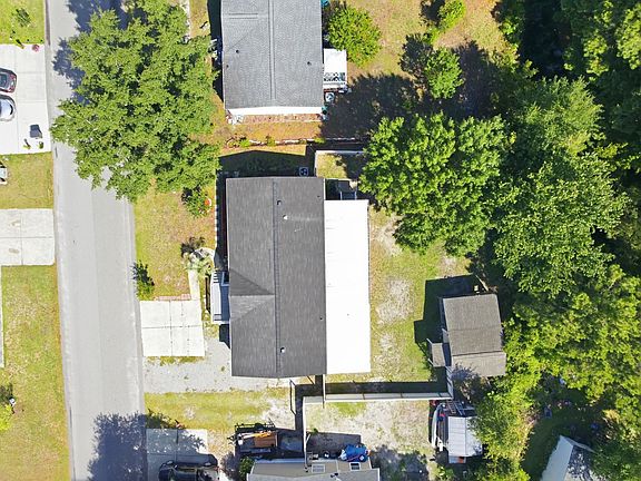 2nd image of 351 Southern Pines Dr.
