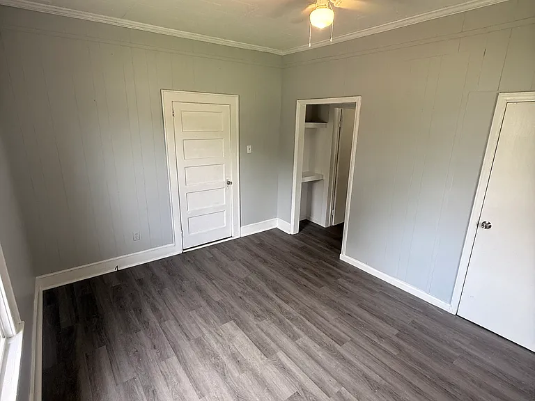 518 Lakeside Ave — Photo 10