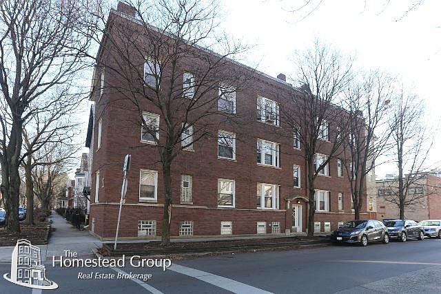 1st image of 3221 N Leavitt St #3FRNT