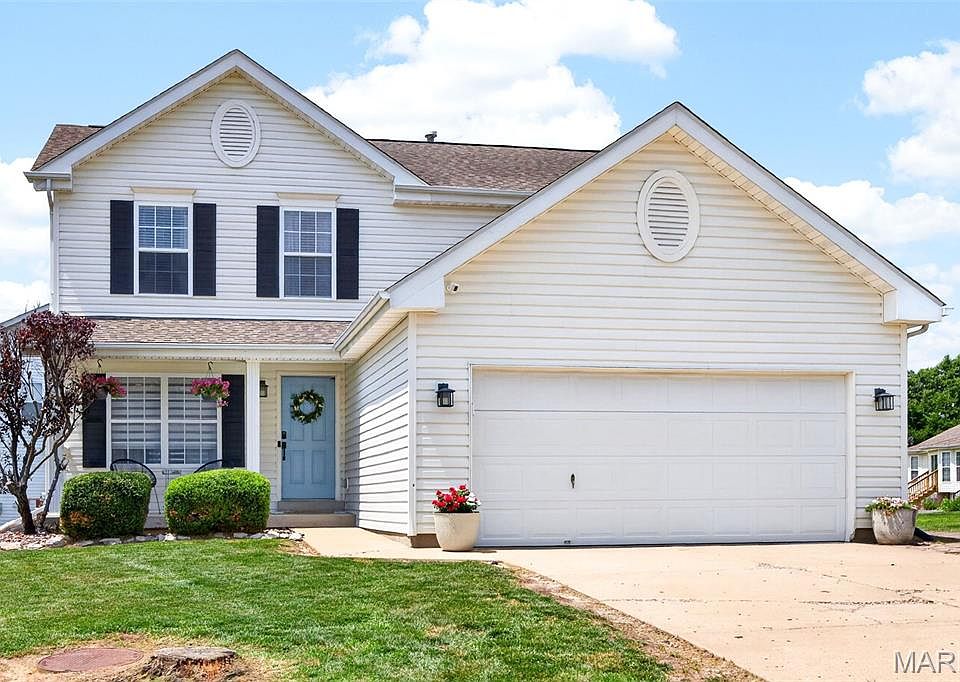 1st image of 11 Hampshire Ct