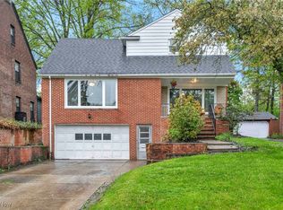 2508 Ashurst Rd, University Heights, OH 44118