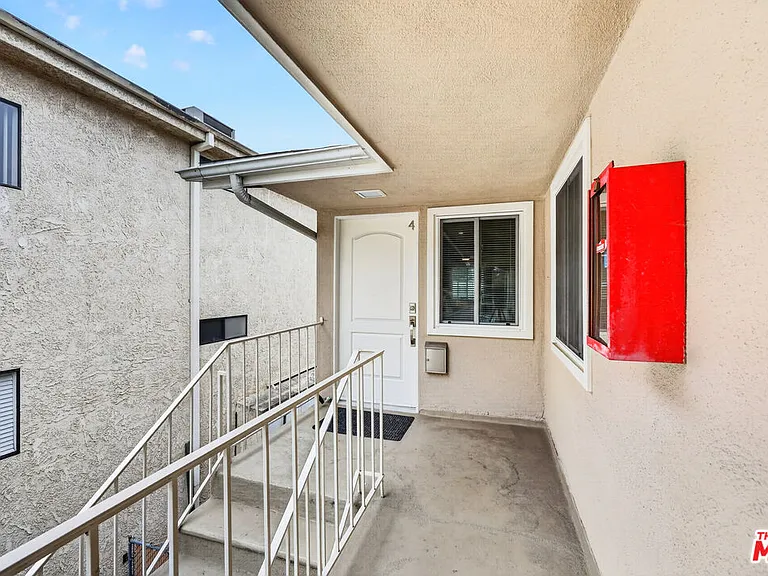 1619 Colby Ave #4 — Photo 7