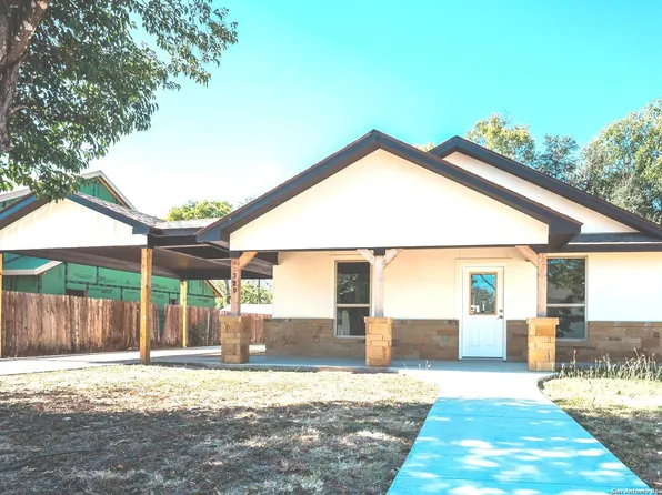 329 Cottage St, Kerrville, TX 78028