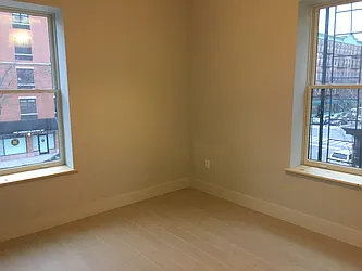 Rented by Uptown Flats LLC