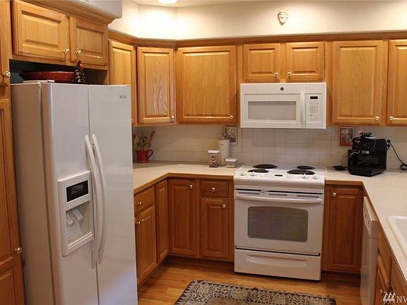 4th image of 6623 Milano Ct SE