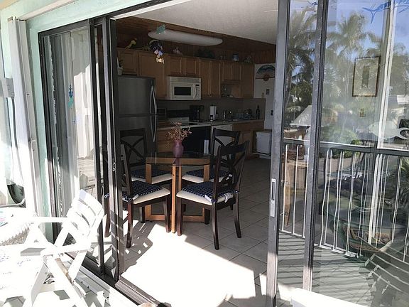 4th image of 119 Cortez Dr APT F8