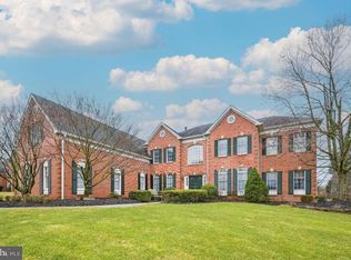 99 Grayson Dr, Belle Mead, NJ 08502