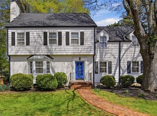 1943 Robinhood Rd, Winston Salem, NC 27104
