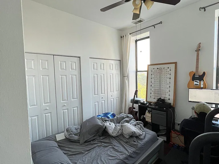 948 N Orleans St #303 — Photo 8