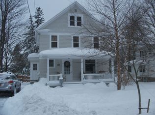 26 E Lake St, Skaneateles, NY 13152