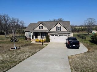 226 Grassy Knoll Rd, Gaffney, SC 29341