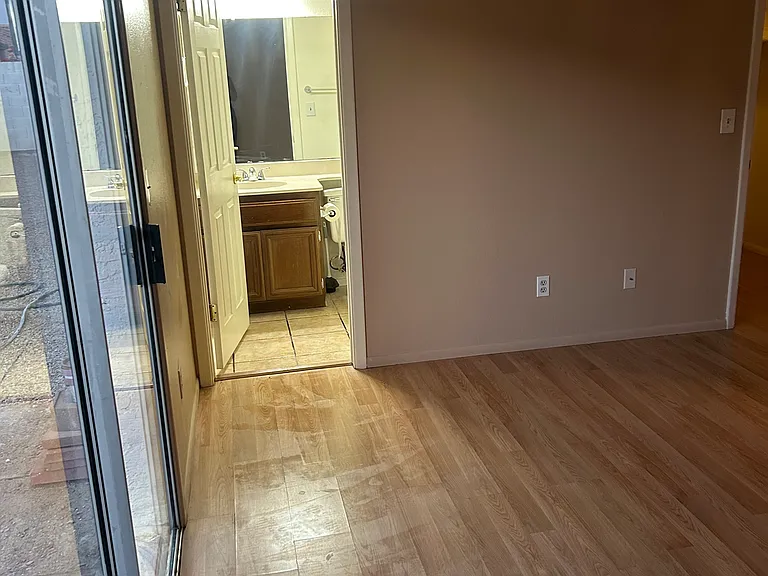 726 E Villa Dr #II — Photo 23