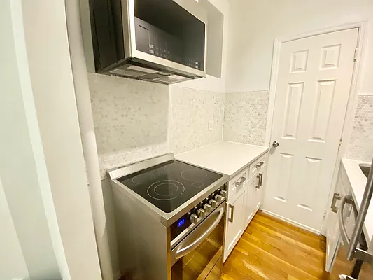 Rented by JM Preston Properties LLC | media 28