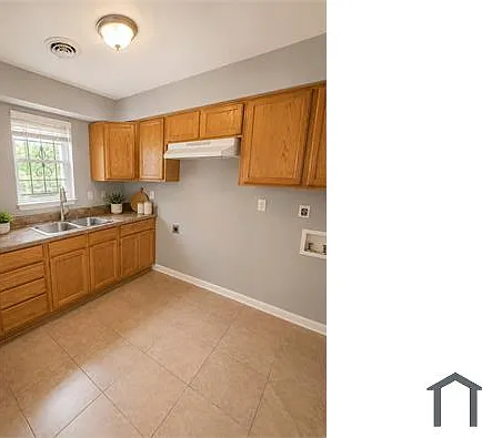4 bed, 1195 sqft, $1,550 — Photo 2