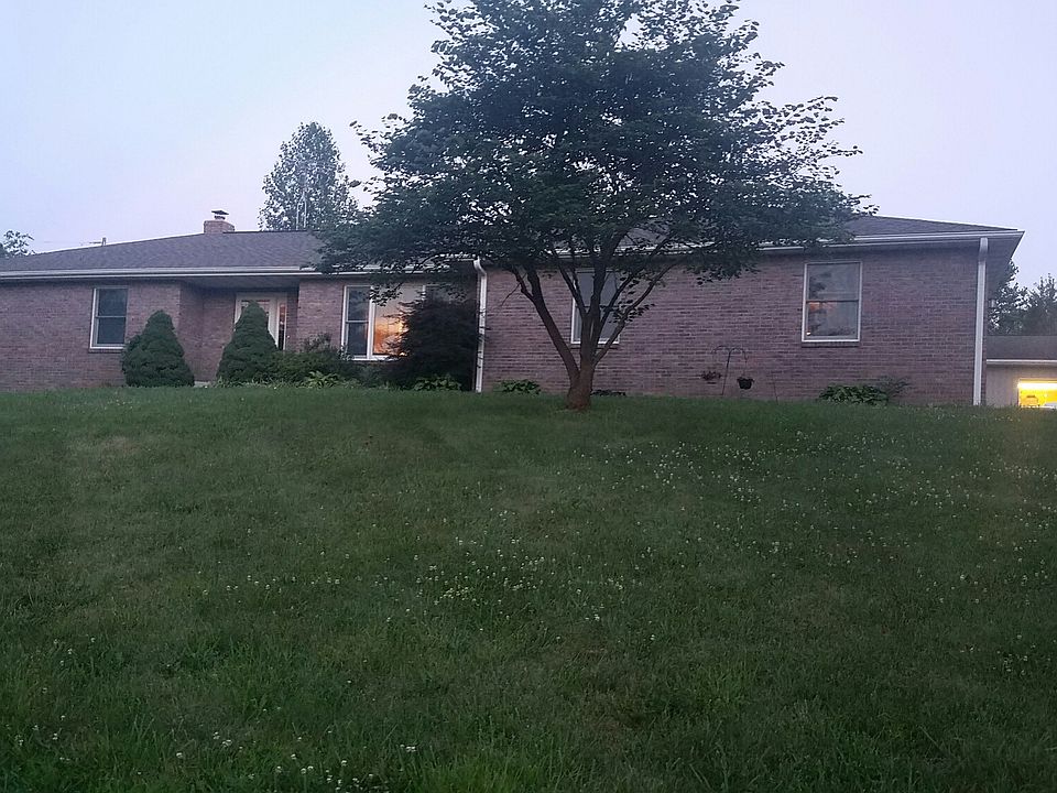 1st image of 167 Shamrock Ln