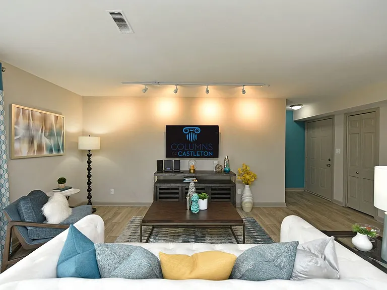 Veridian Castleton — Photo 14
