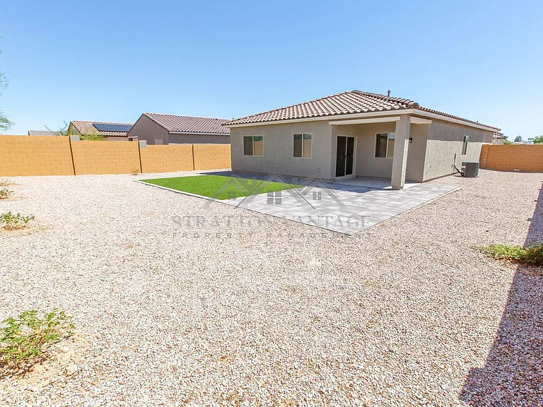 2547 N Kenna Pl — Photo 37