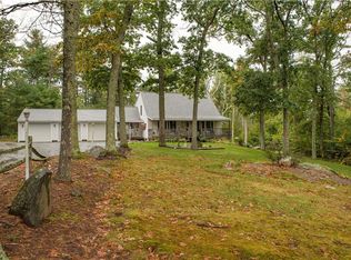329 Chestnut Hill Rd, Glocester, RI 02814