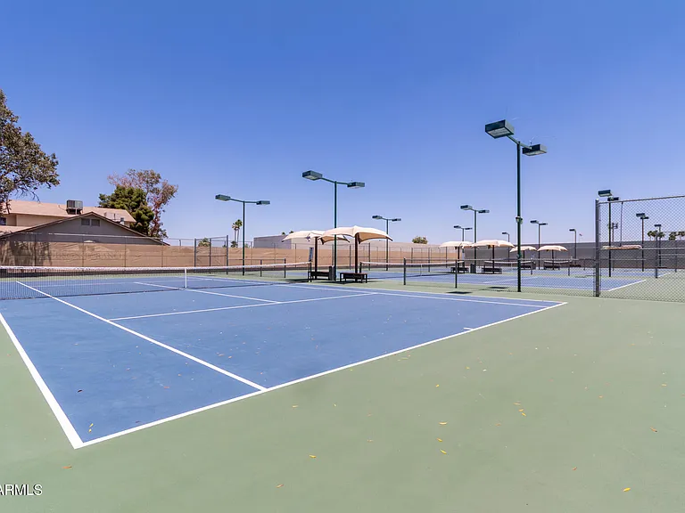 1347 W Lobo Ave — Photo 37