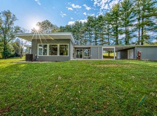 300 Fieldcrest Rd, Bristol, TN 37620