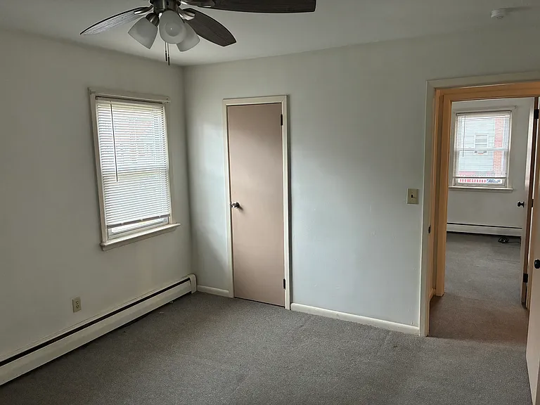 700 Roselle St — Photo 8