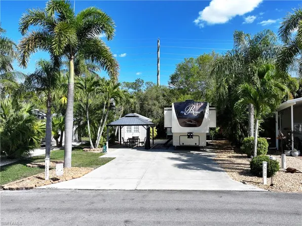 10397 Nightwood DR, FORT MYERS, FL 33905