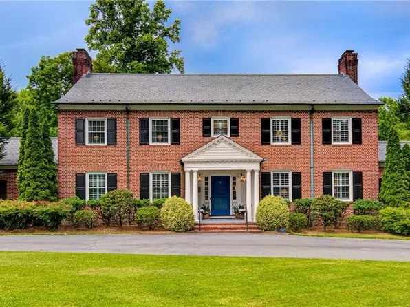 2740 Thornfield Rd, Winston Salem, NC 27106