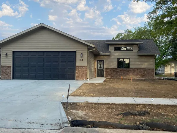 1221 N 9th St, Norfolk, NE 68701