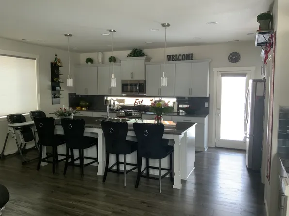 2120 NW Rustling Fir Ln, Silverdale, WA 98383