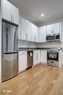 Rented by Citi Habitats | media 18