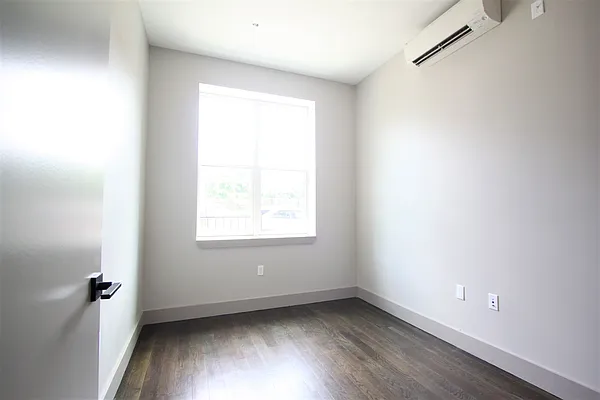 Rented by Home Solutions Real Estate Group | media 48