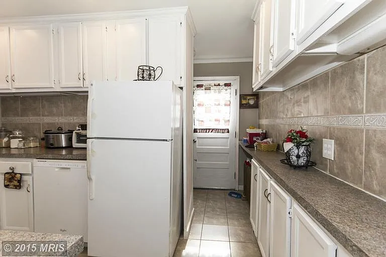 kitchen & hall to pantry