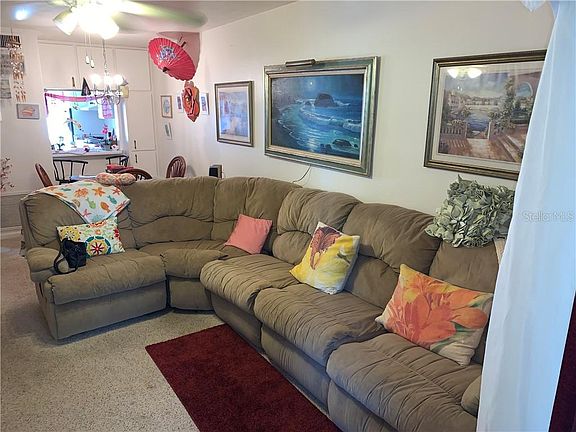 5th image of 500 Glennes Ln APT 106