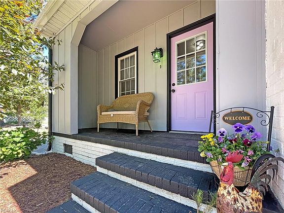 3rd image of 721 Poquoson Ave
