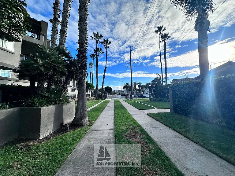 310 Lake St #105 — Photo 4