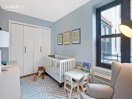 Sold by Sotheby's International Realty | media 10