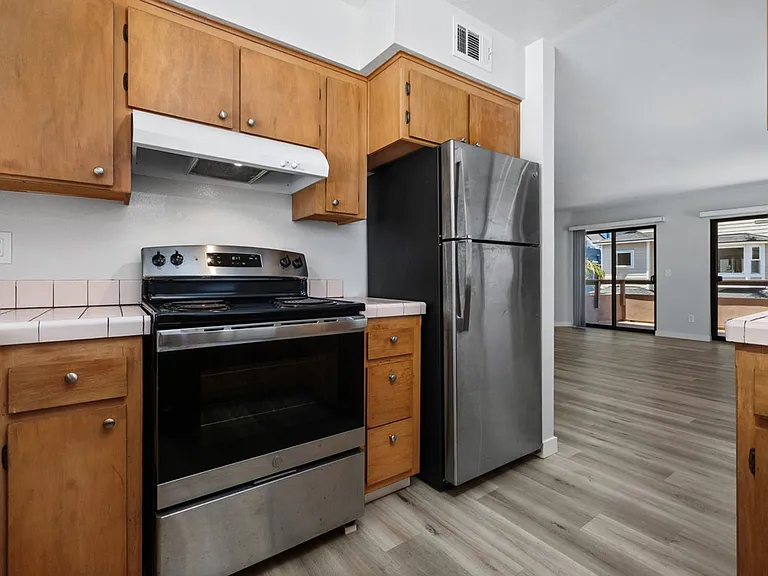 829 San Jose Pl #829 — Photo 10