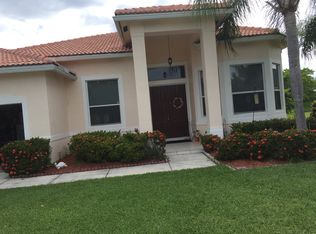 5696 NW 109th Ln, Coral Springs, FL 33076