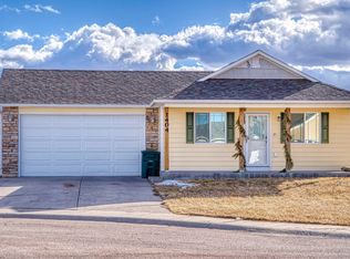 1404 Big Sky St, Gillette, WY 82718