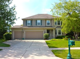 786 Plentywood Ln, Bensenville, IL