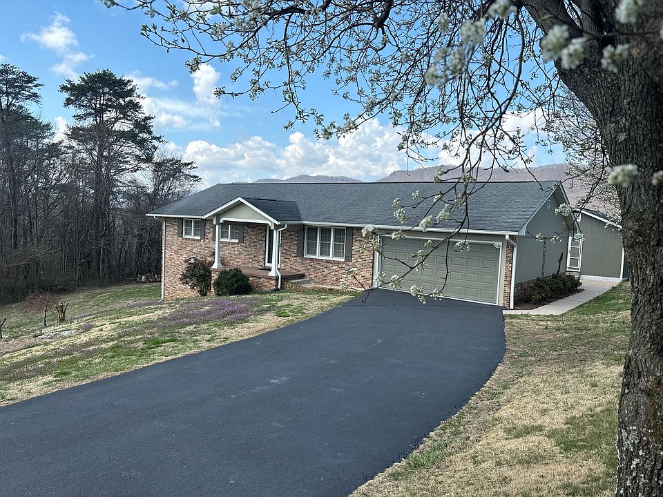 1st image of 136 Gross Ln