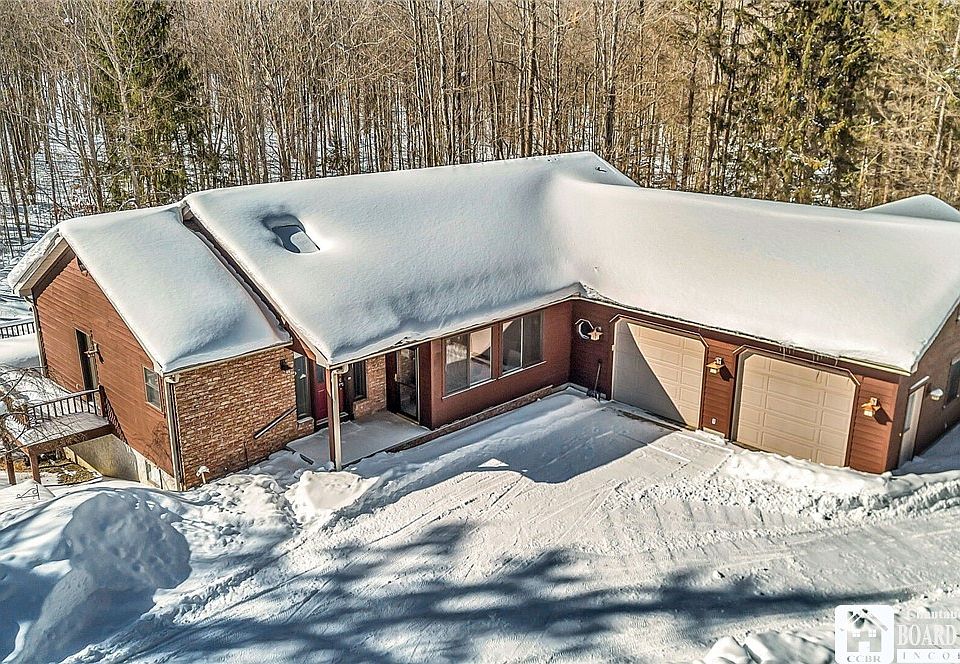 1st image of 2739 Butts Rd N