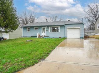 3606 NE 54th St, Kansas City, MO 64119