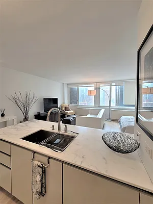 Sold by Corcoran | media 18