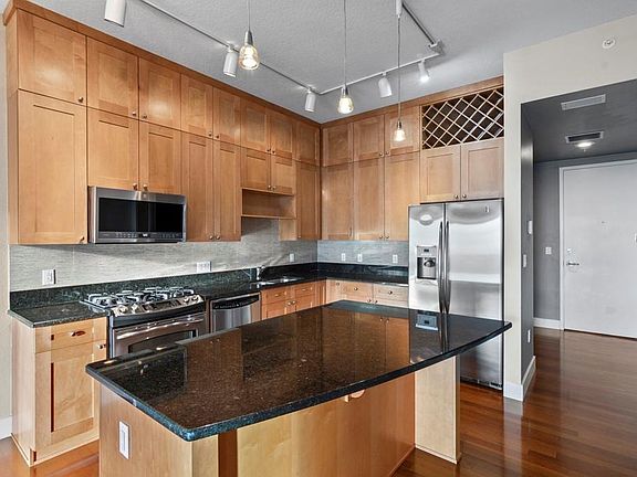 5th image of 150 E Robinson St Unit 2208