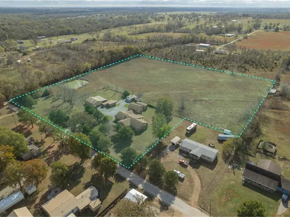 64201 E 256th Pl, Grove, OK 74344