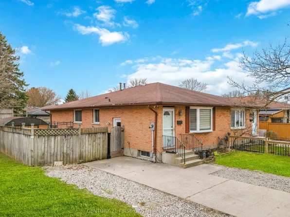 54 Brennan Dr N, Strathroy Caradoc, ON N7G 3S3