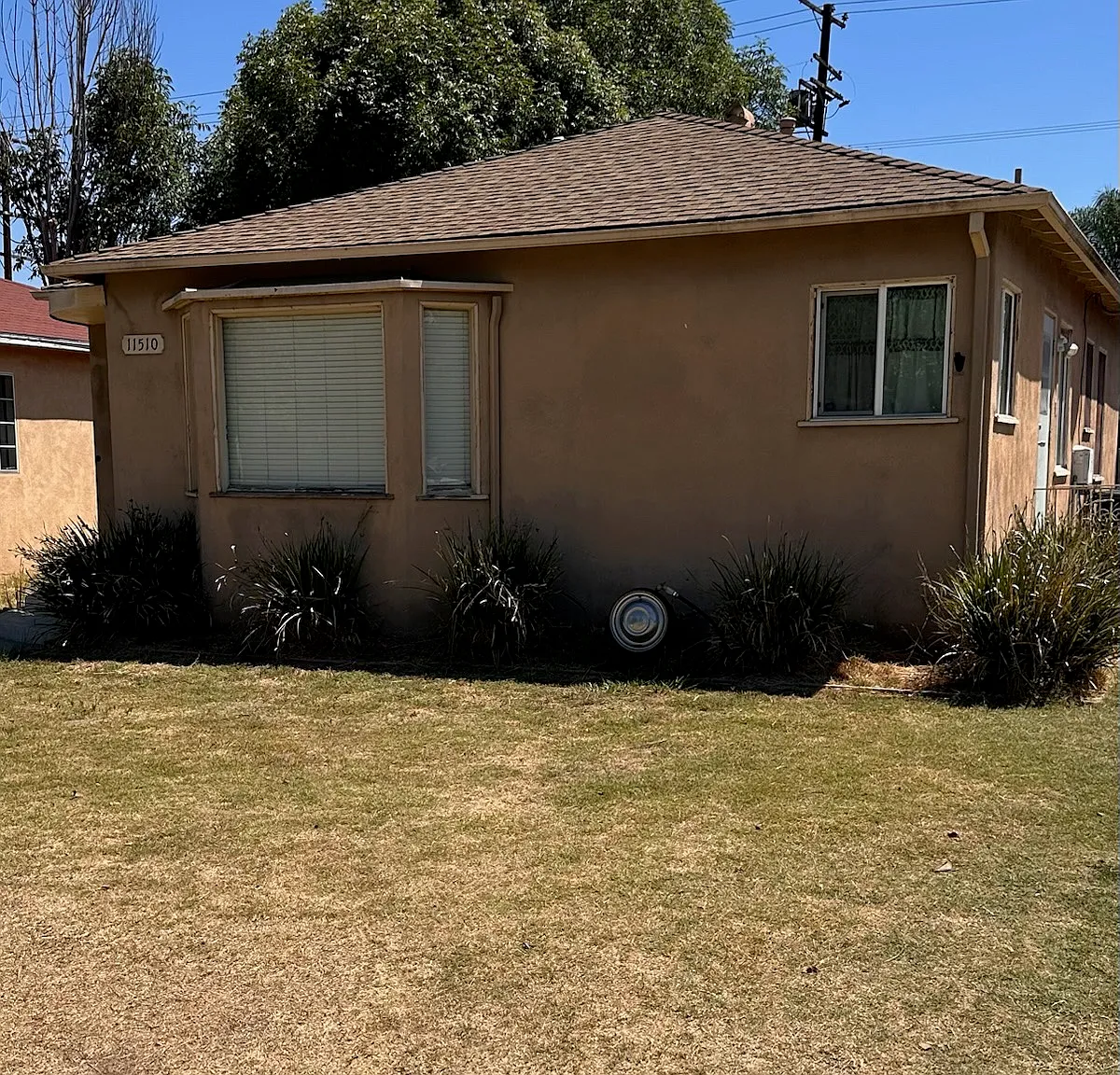 2 bed, 980 sqft, $3,300 — Photo 3