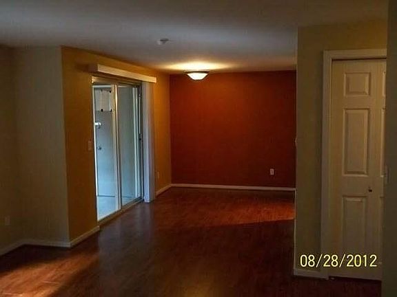 4th image of 20126 66th Pl W APT 3F