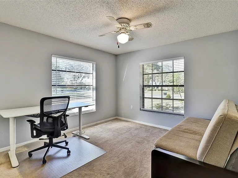 4318 Woodtree Ln — Photo 33